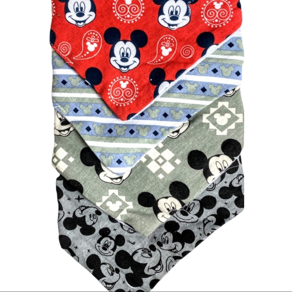 NWT Disney Mickey Mouse 4-pack Cotton Jersey Bandanna Bibs - Picture 11 of 11